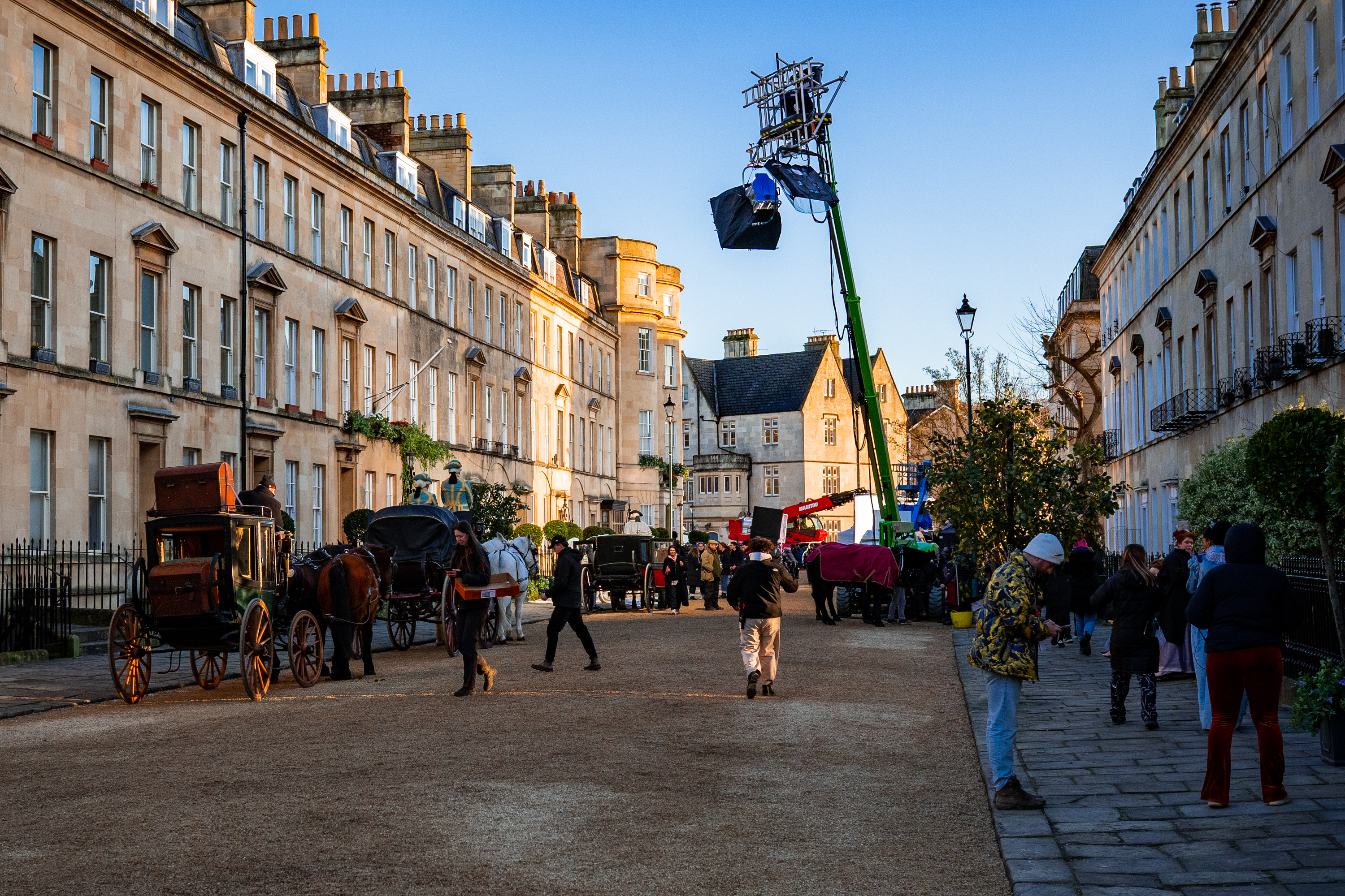 Bridgerton Films outside Dukes Hotel, © Jamie Bellinger